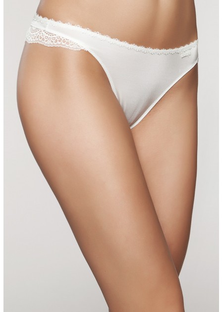 TRIUMPH "ANGEL CURVES" STRING